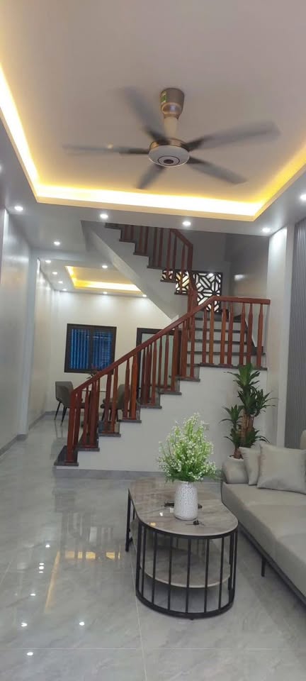 Nhà 3 tầng ngõ phố Ngọc Châu, ôtô đỗ cửa, gần khu đô thị