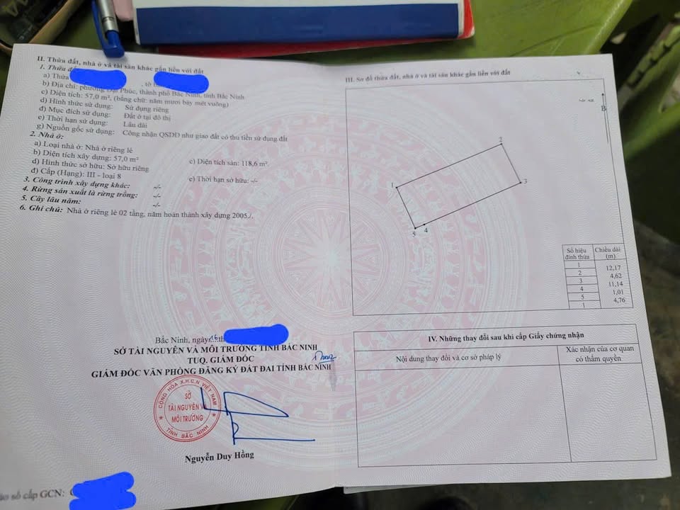 Bán nhà đẹp gần ngã 6 Vincom, Đại Phúc, diện tích 57m2, mặt tiền 4,6m, hướng Đông Bắc, nở hậu