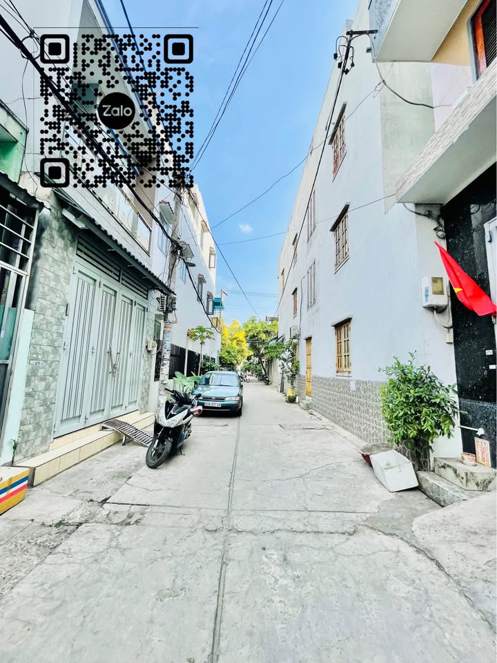 Nhà 4 tầng Bình Tân giáp Quận 6, 5m x 18m nở hậu, 6 phòng ngủ, chỉ 8,9 tỷ