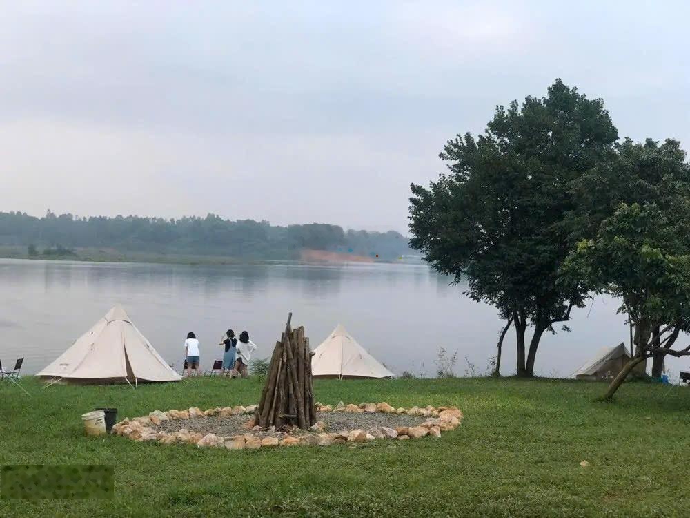 Cần bán đất nghỉ dưỡng view hồ Đồng Mô, gần sân golf Đồng Mô, serort Phan Thị, gần uỷ ban, chợ