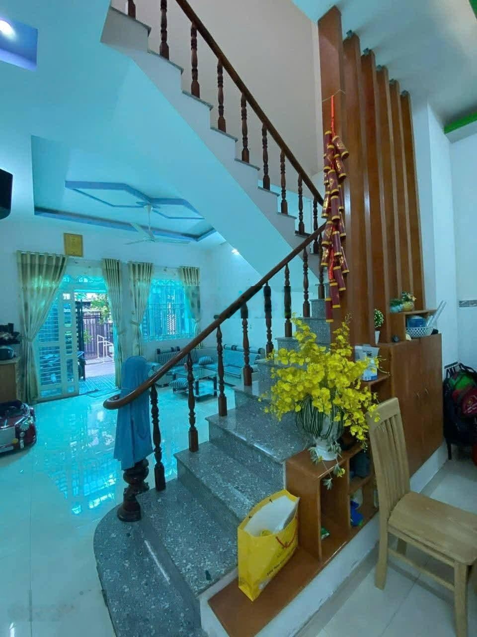 Cho thuê nhà riêng Bình Chuẩn 17