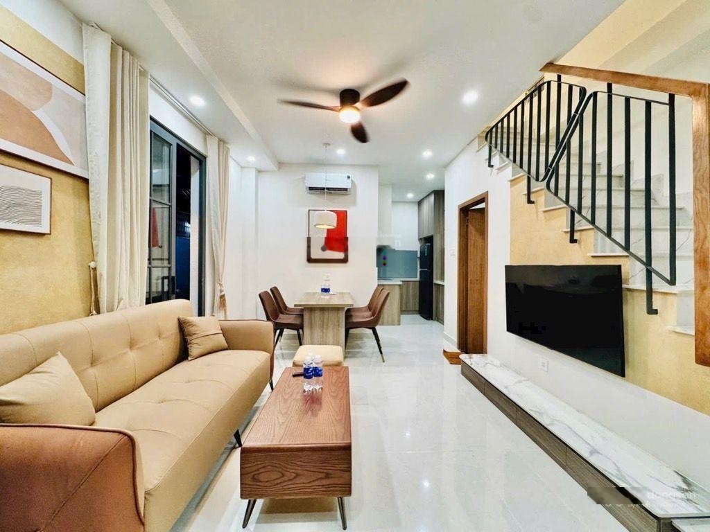 Nhà mới 4 mặt Thoáng - Bùi Đình Tuý - Bình Thạnh - 33m2 - 5,79m2