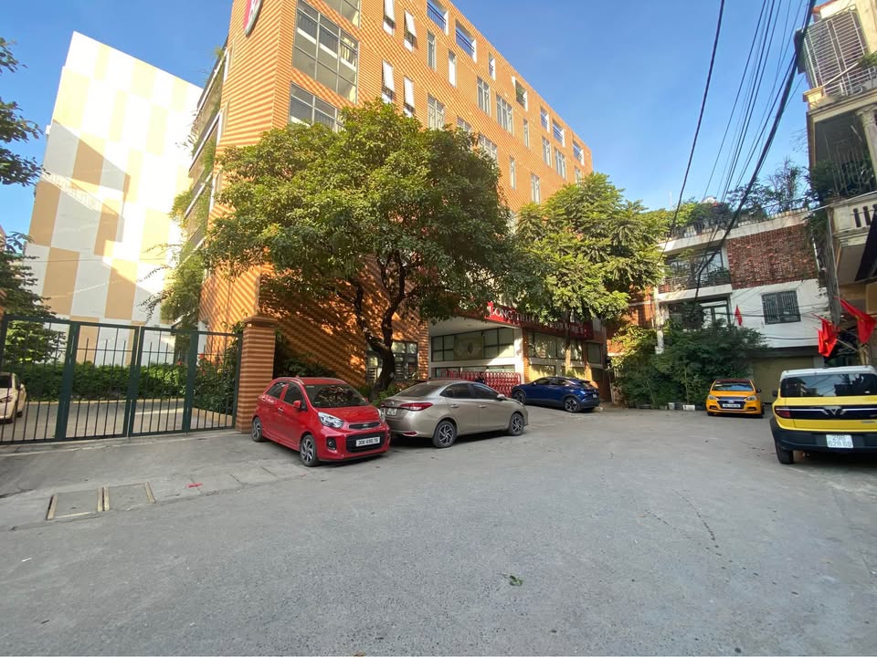 Nhà Hà Đông, 56m2, 4.3m mặt tiền, dân xây kiên cố, giá tốt