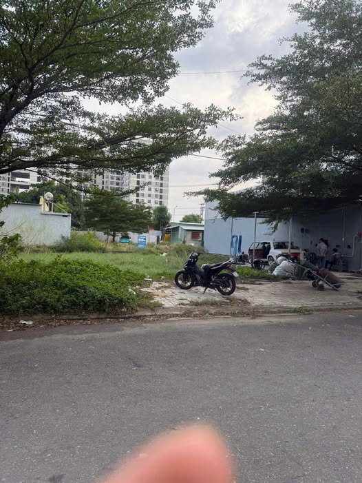 Bán đất 100m2 đường 7,5m Nguyễn Quý Anh, khu đô thị Phú Mỹ An, Đà Nẵng, hướng Tây Bắc