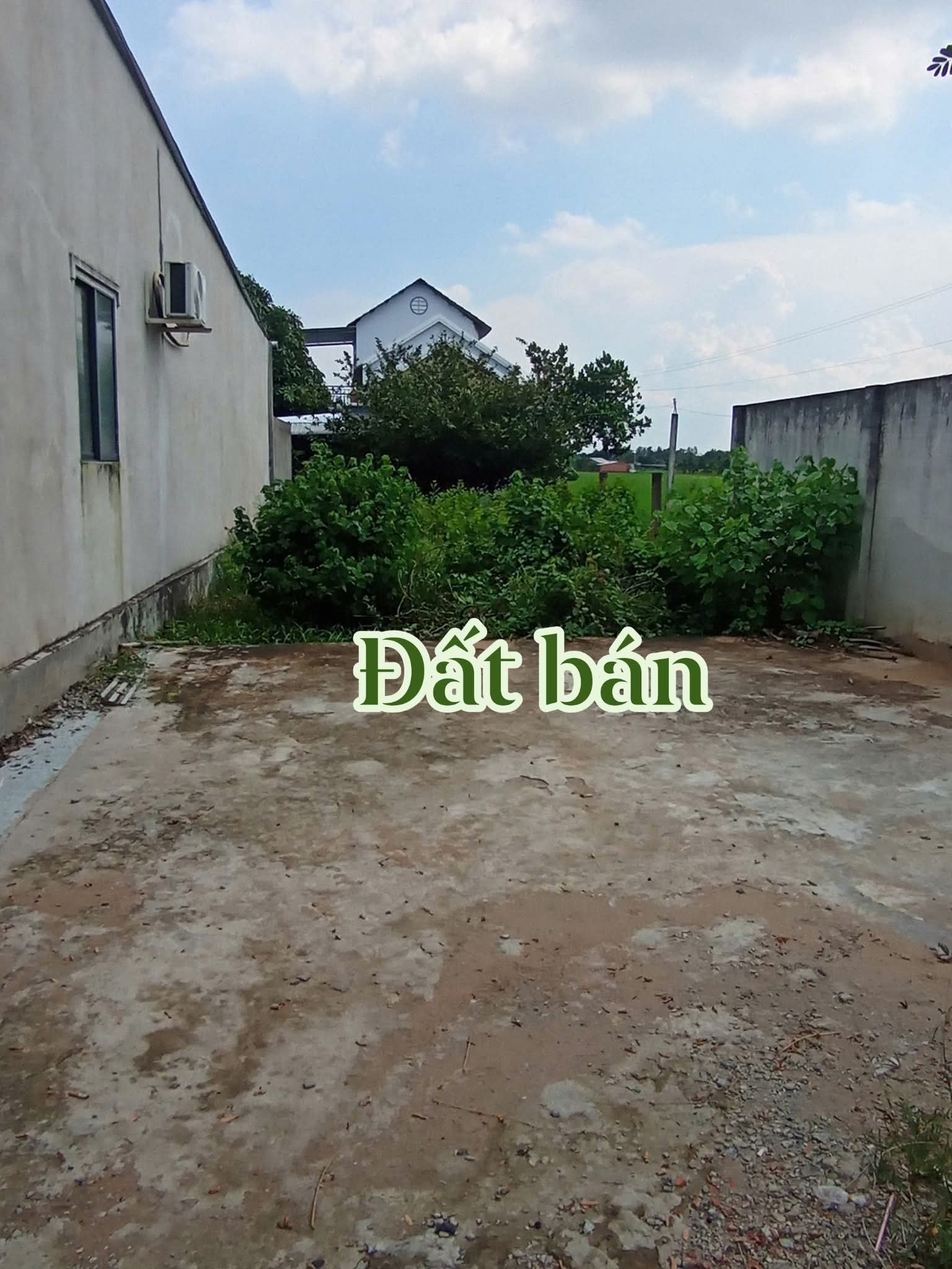 Đất Vĩnh Bình hạ giá sốc 300 triệu, mặt tiền thoáng, dân cư đông đúc