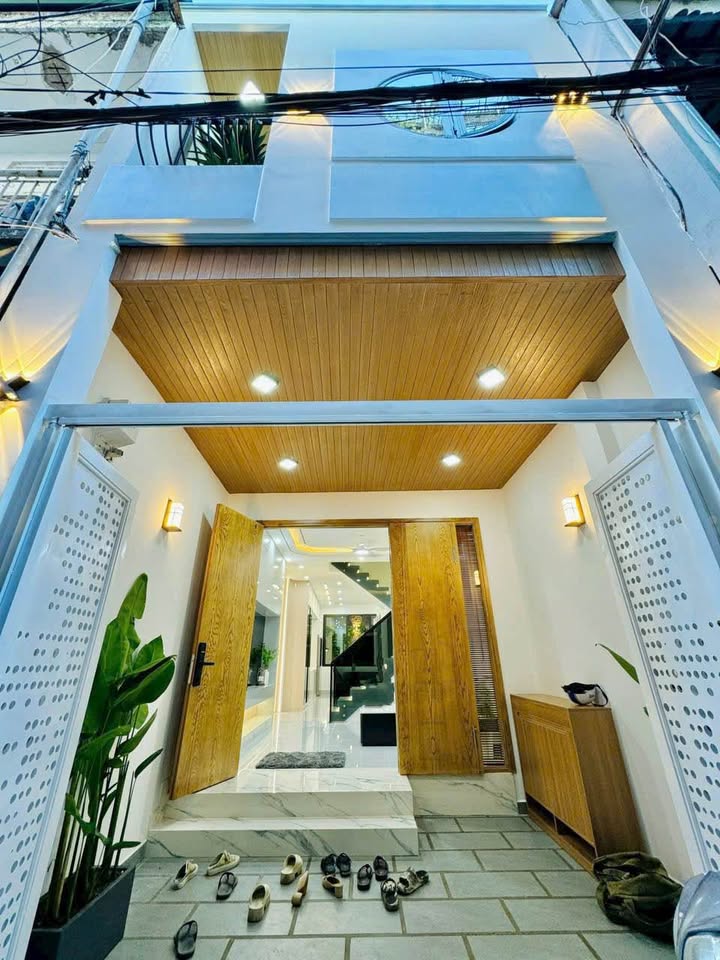 Cho thuê nhà 2 tầng kiệt Nguyễn Văn Linh, gần mặt tiền, 3 phòng ngủ