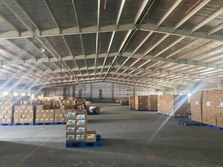 Xưởng Tân Uyên thu nhập 230 triệu/tháng, giá 40 tỷ