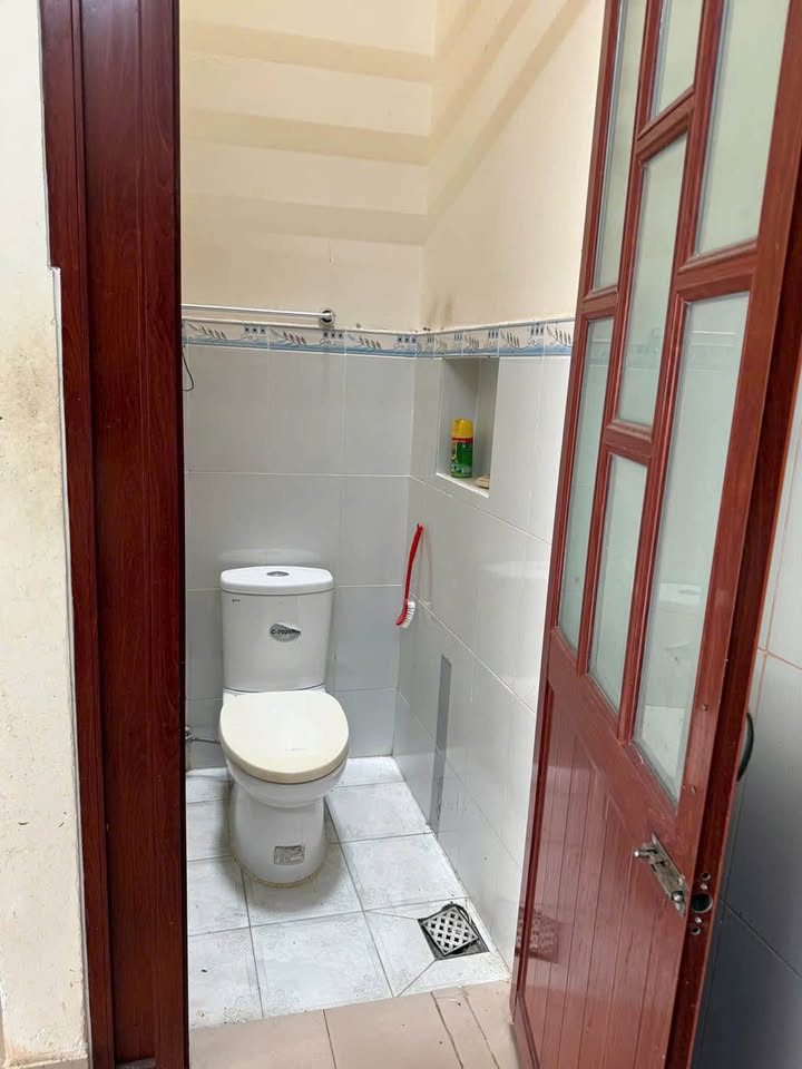 Nhà 1 trệt 1 lầu đường Ba Cu 3,8 tỷ, 2 ngủ, hẻm rộng, hướng Đông Bắc