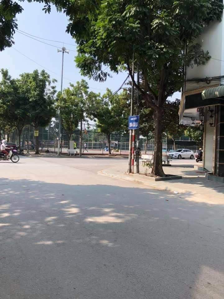 Cho thuê mặt bằng kinh doanh/văn phòng 50m2 mặt tiền rộng tại khu đô thị Xa La, Hà Đông