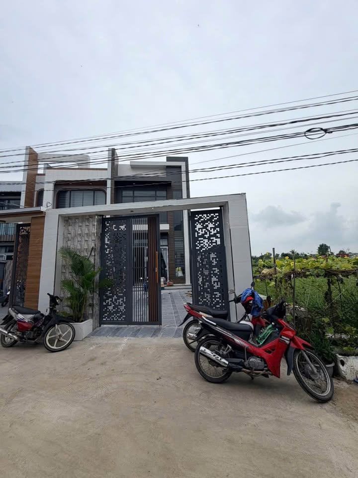 Nhà gác lửng Long Hải - 3 phòng ngủ đủ nội thất, sổ hồng riêng