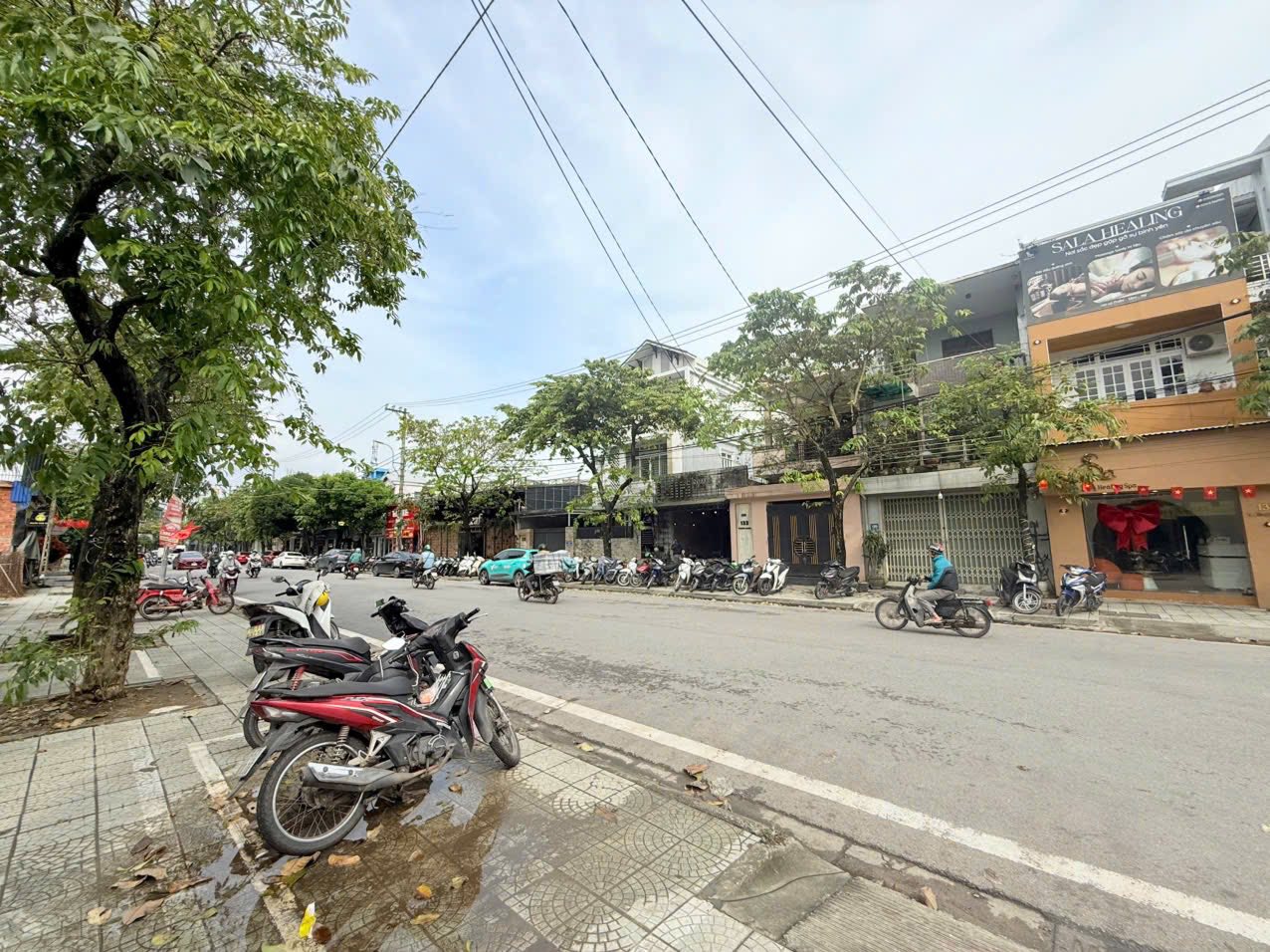 Ba lô đất vàng kiệt ô tô Trường Chinh - Thừa Thiên Huế