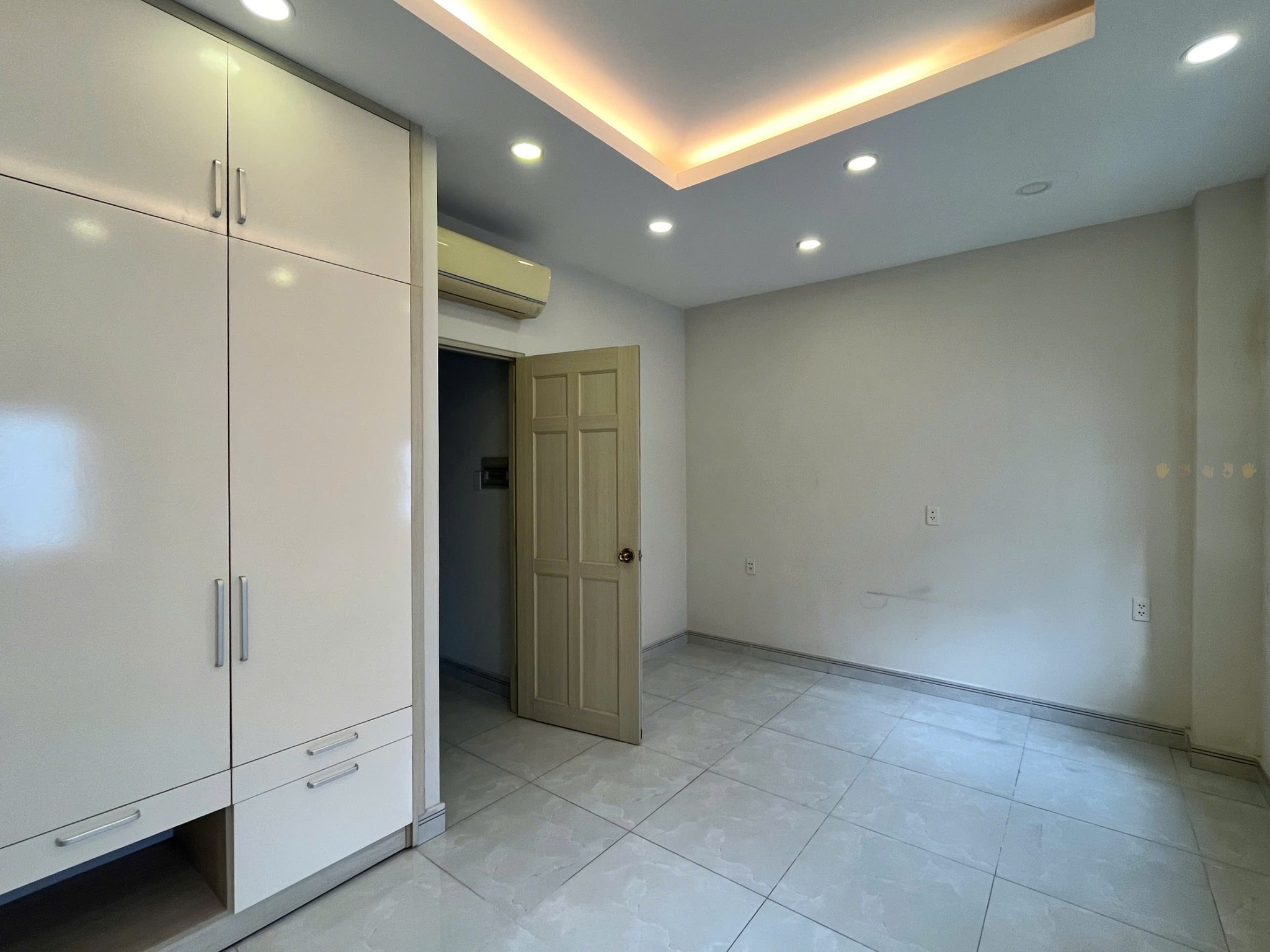 Cho thuê nhà phố Mega Village Khang Điền, kinh doanh tốt, giá từ 12 triệu/tháng