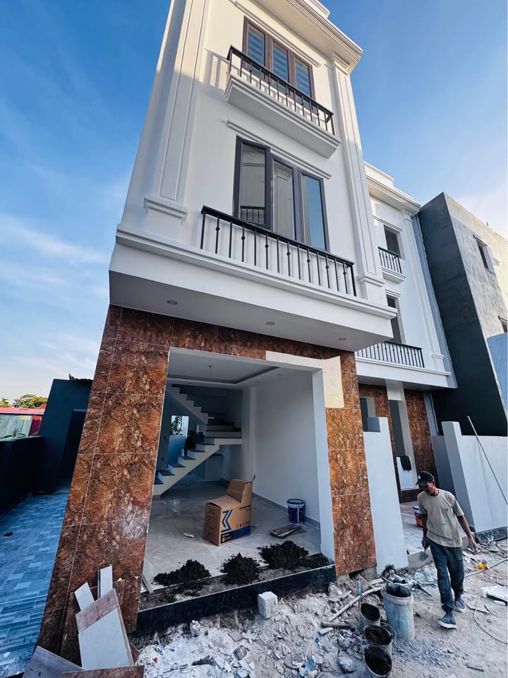 Nhà 3 tầng 50m2, 3 phòng ngủ, gần chợ, giá 1,75 tỷ tại An Dương, Hải Phòng