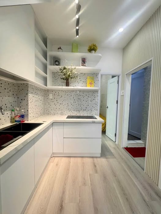 Nhà 2 phòng ngủ đủ công năng, sát mặt tiền Lê Duẩn, Đà Nẵng 3,3 tỷ