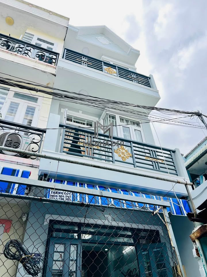 Nhà 3.8 tỷ 3 lầu, 3 ngủ, sổ hồng riêng - Lê Văn Khương, Quận 12