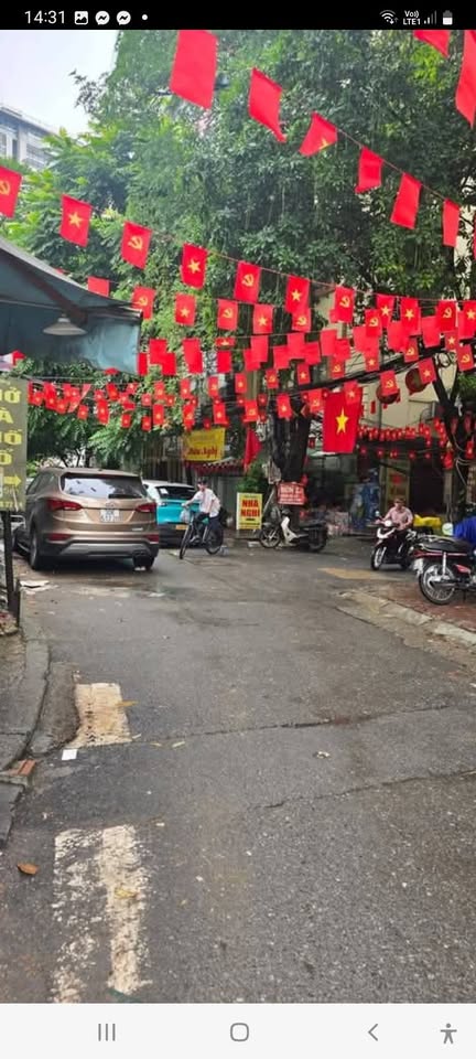 Bán nhà 5 tầng phố Tây Sơn, Đống Đa, vị trí đắc địa