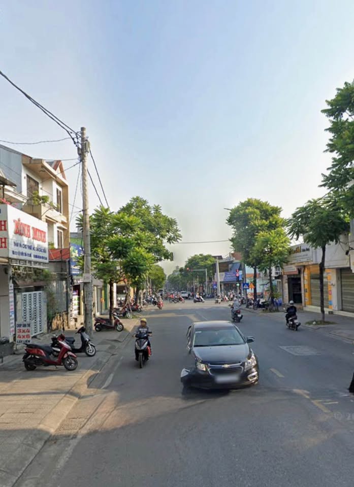 Nhà 4 tầng mặt tiền Điện Biên Phủ, Huế, giá rẻ bất ngờ 6,5 tỷ