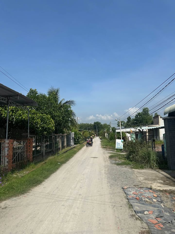 Cơ hội sở hữu ngay lô đất vuông vắn tại khu phố Cẩm Long, huyện Gò Dầu, tỉnh Tây Ninh