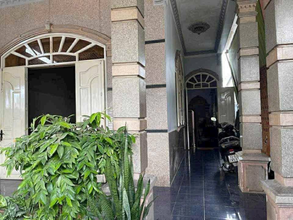 Bán nhà kiên cố, 7m x 27m, 2 phòng ngủ, 2 toilet, xã Hồ Tràm, Xuyên Mộc, Bà Rịa, Vũng Tàu