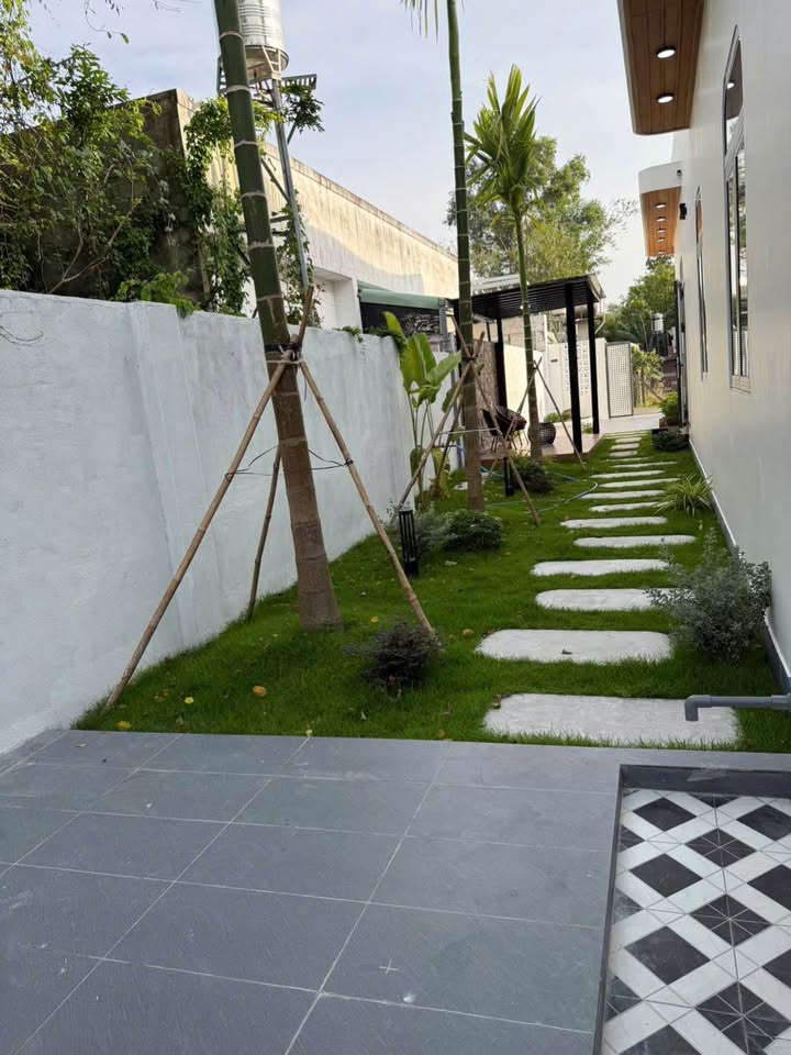 Bán nhà ngay trục chính hẻm 30 đường Trần Phú, phường Long Hoa, thành phố Tây Ninh