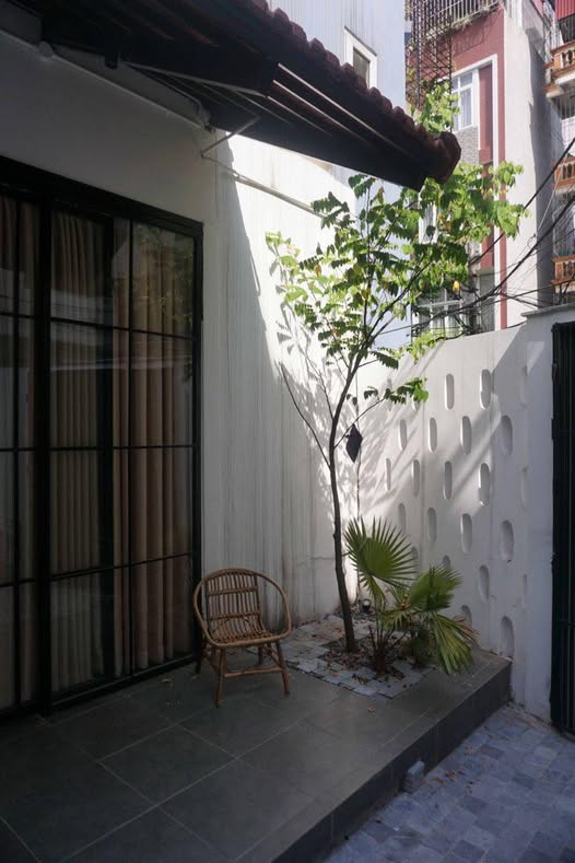 Đất vàng Đà Nẵng, 73m2 trung tâm Hải Châu, tặng nhà xinh