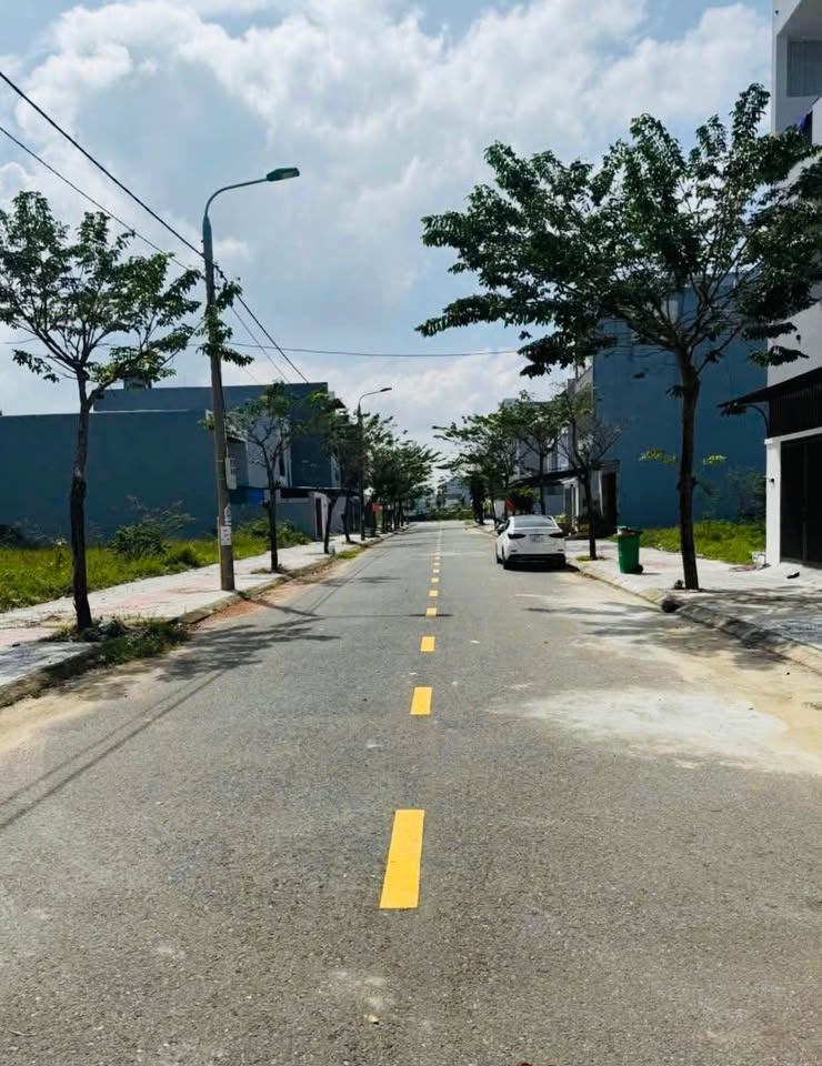 Nam Hoà Xuân - lô đất vàng, hướng Đông Nam mát lành