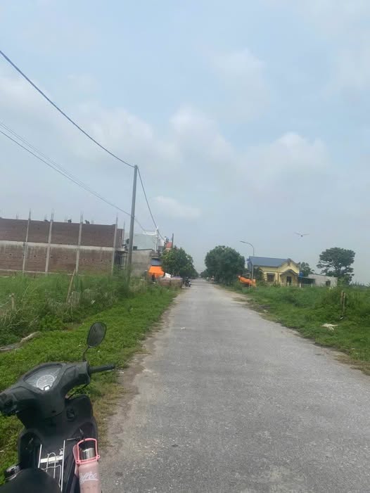 Đất trục xã Kiến Xương, giá rẻ bất ngờ, cơ hội vàng