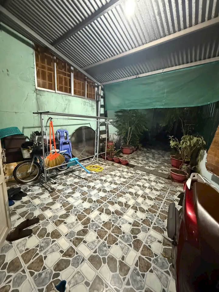 Bán nhà cấp 4 100m2 sổ riêng thổ cư, gần Nhà thuốc Long Châu, phường Tam Hiệp, Biên Hòa