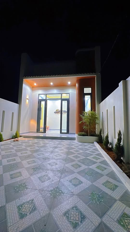 Nhà Tân Cảng - Phú Khương, mái ấm 101m² ngập tràn nội thất, đón lộc vào nhà