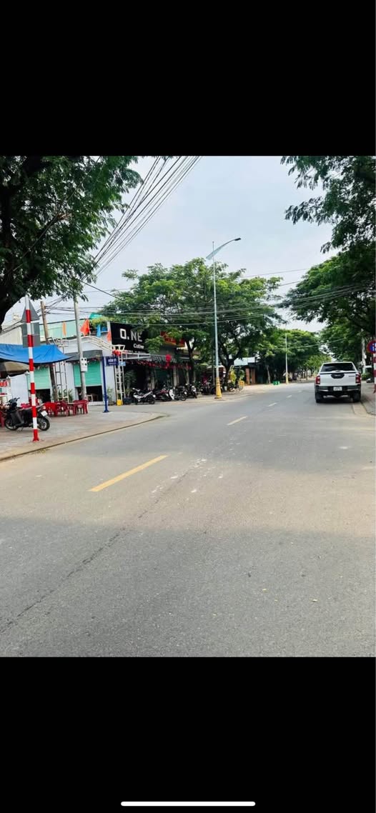 Đất Vũng Tàu, mặt tiền chợ, 2 mặt tiền, xây 6 tầng, giá hời