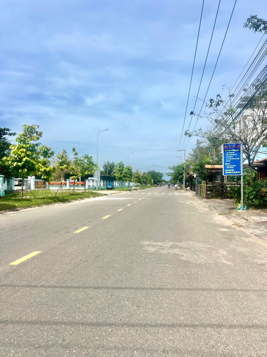 Bán đất tặng nhà kho mặt tiền Nguyễn Thị Định, Phan Thiết - Giá 2,7 tỷ