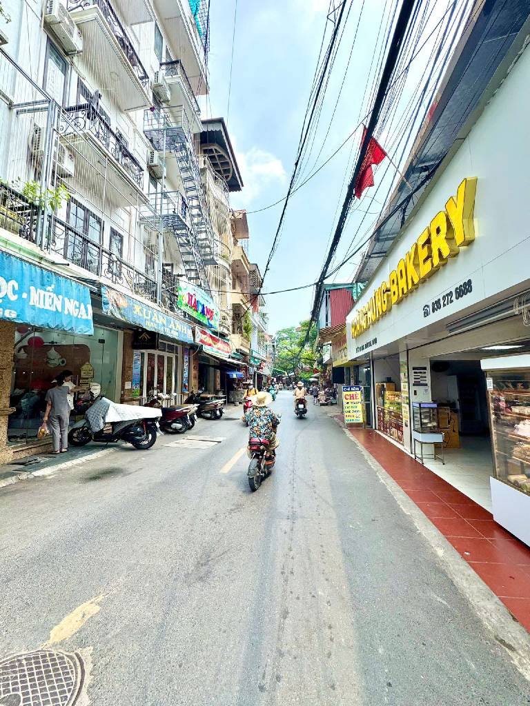 Nhà đẹp 6 tầng, 35m², 4 ngủ tại Hoàng Mai, Hà Nội