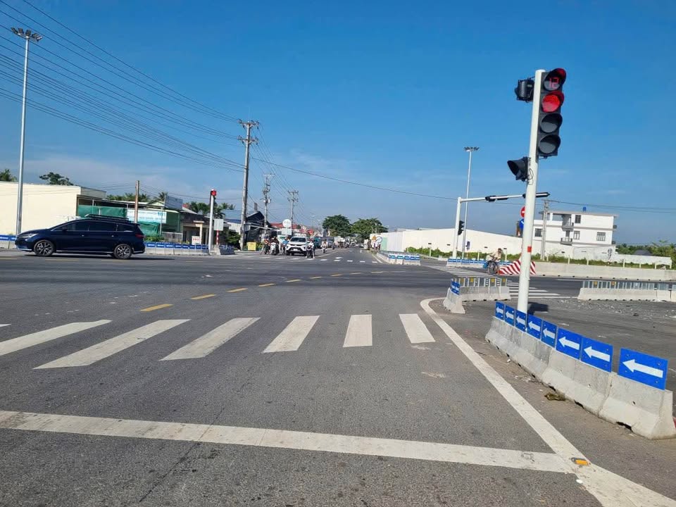 Cho thuê mặt tiền 2300m² đường quốc lộ 57C, Sơn Đông, Bến Tre 35 triệu/tháng