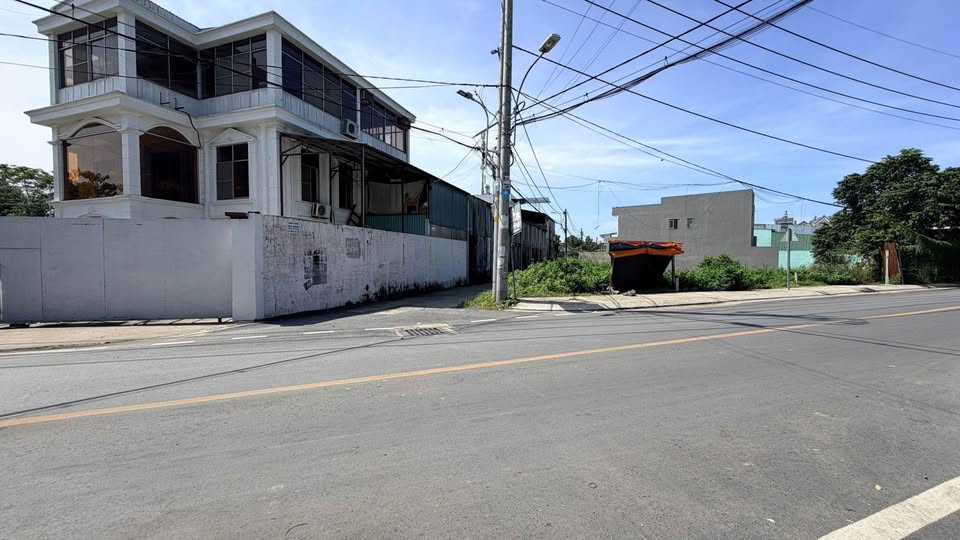 Chính chủ gửi bán lô đất cực đẹp tại xã Tân Hiệp, huyện Hóc Môn, thành phố Hồ Chí Minh