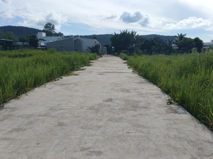 Bán đất 2 mặt tiền 553m² gần Chùa Ông, Suối Đá, Phú Quốc