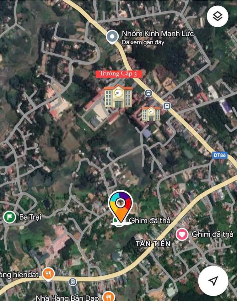 Đất tọa lạc tại thôn 8, xã Suối Hai, Ba Vì, Hà Nội, cách trung tâm thương mại BigC Hà Nội hơn 40km