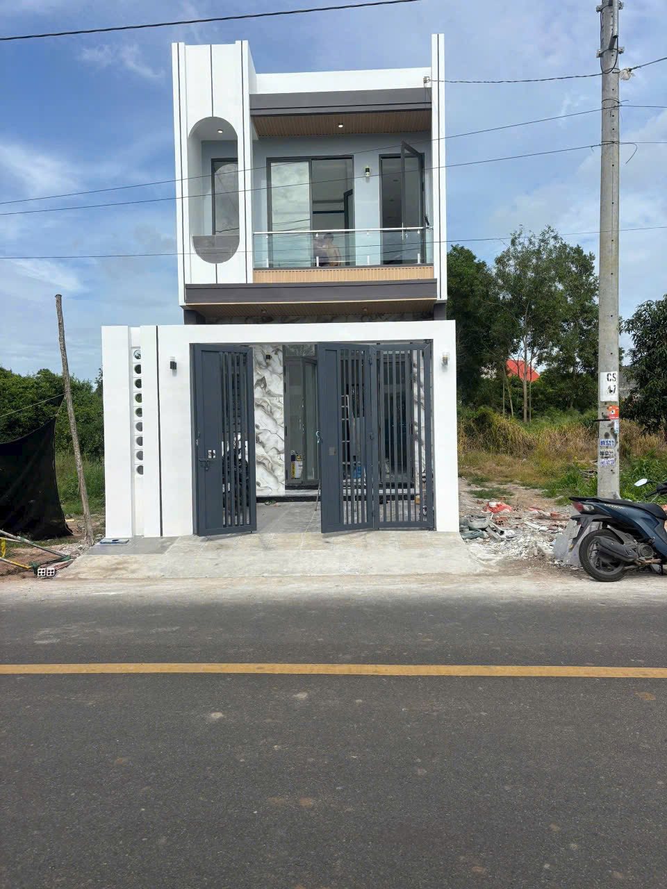 Siêu phẩm nhà mới xây tại thị trấn Đất Đỏ, Bà Rịa - Vũng Tàu