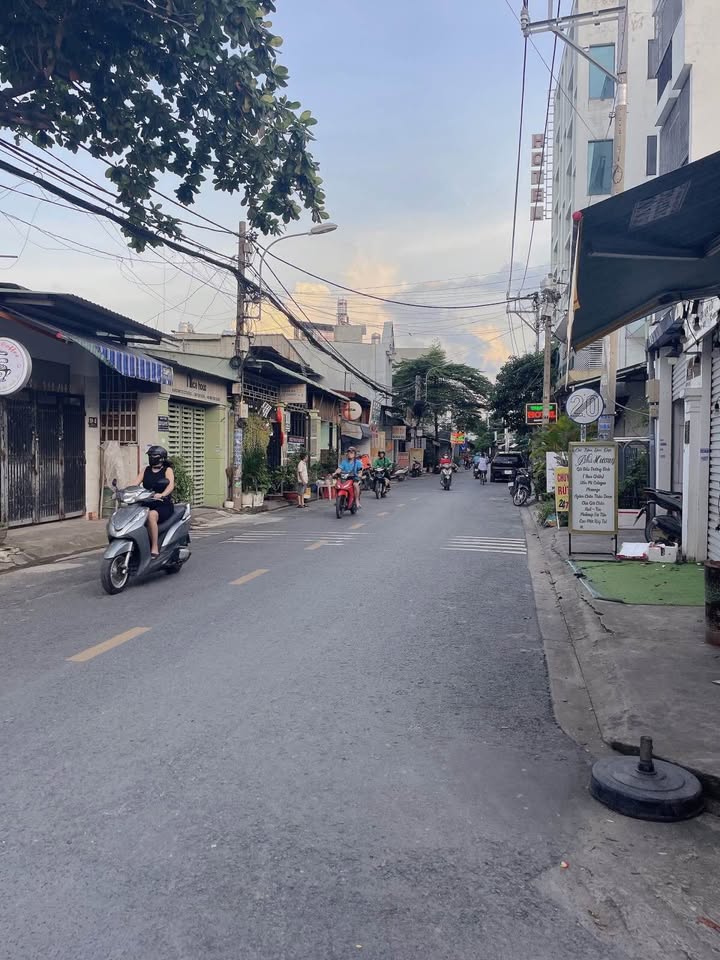 Nhà Hiệp Thành 45 vị trí vàng, giá hời, đón tài lộc Quận 12