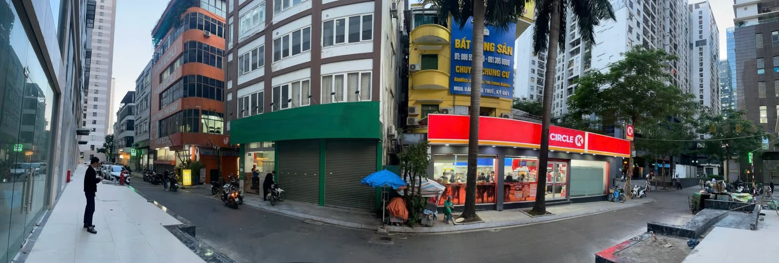 Mặt bằng kinh doanh 3 tầng, 250m² mặt tiền 11m tại Lê Văn Thiêm, Hà Nội