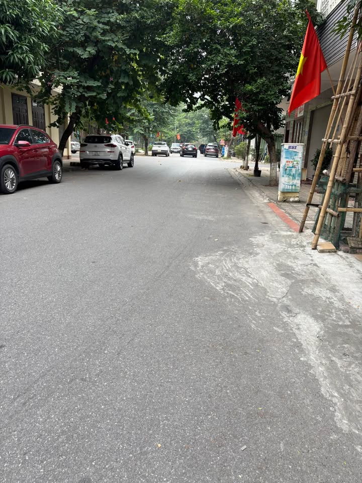 Nhà lô góc khu đô thị Petro Thăng Long, Thái Bình, kinh doanh cực đỉnh