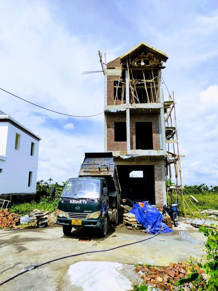 Nhà 3 tầng 64m² 3 mặt thoáng, ô tô đỗ cửa tại Kiều Hạ, An Dương