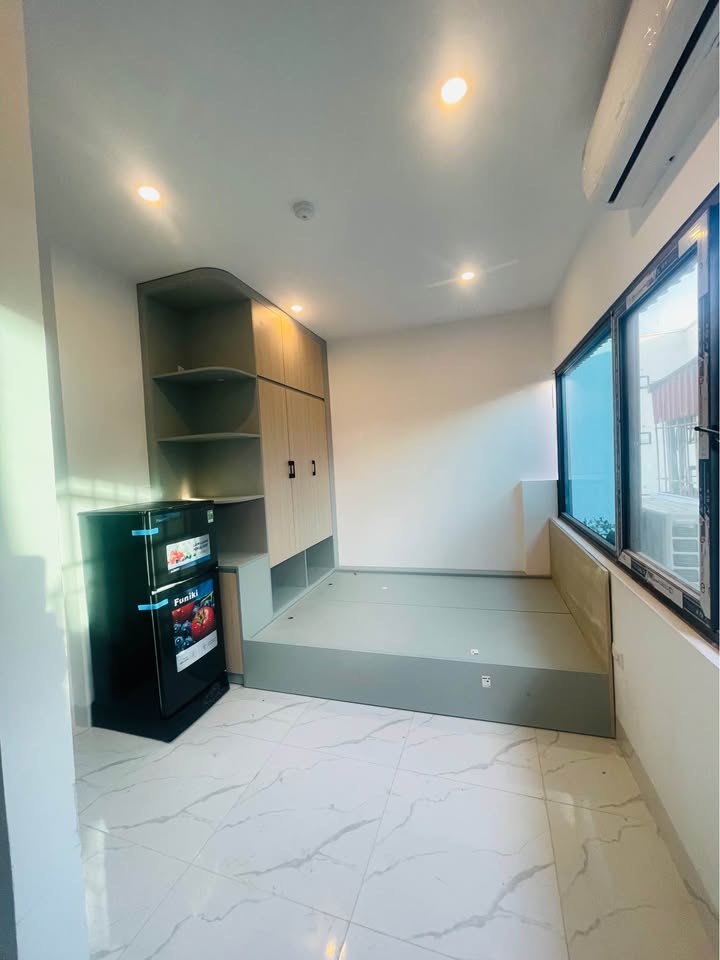 Studio full đồ siêu xịn xò, gần đại học lớn, giá hời