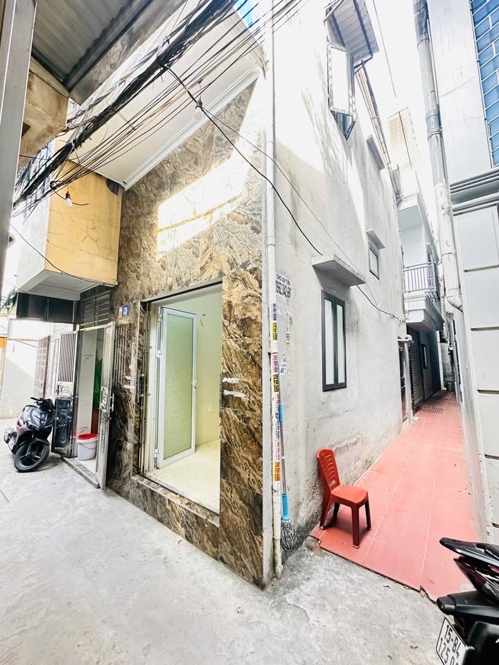 Bán nhà 3 tầng lô góc mặt ngõ Trần Nhật Duật, Hải Phòng, kinh doanh đỉnh cao