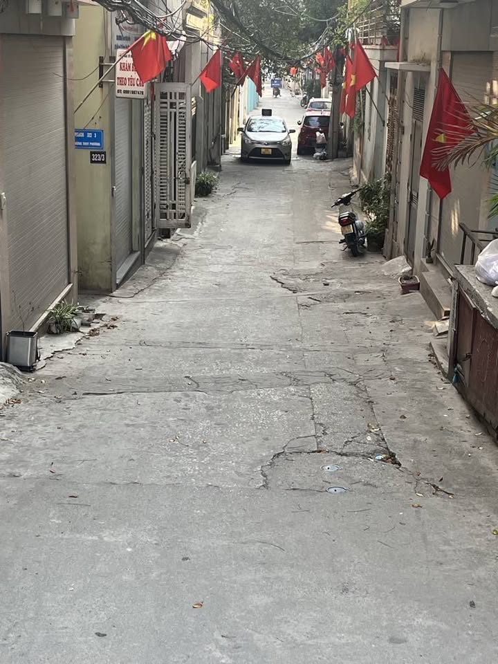 Nhà Đông Ngạc ngõ 2 ô tô tránh, mặt tiền 5,5m, an sinh đỉnh cao