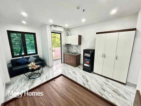 Cho thuê phòng mới kính cóng, ô tô đỗ cửa, gần trường đại học, giá hạt dẻ