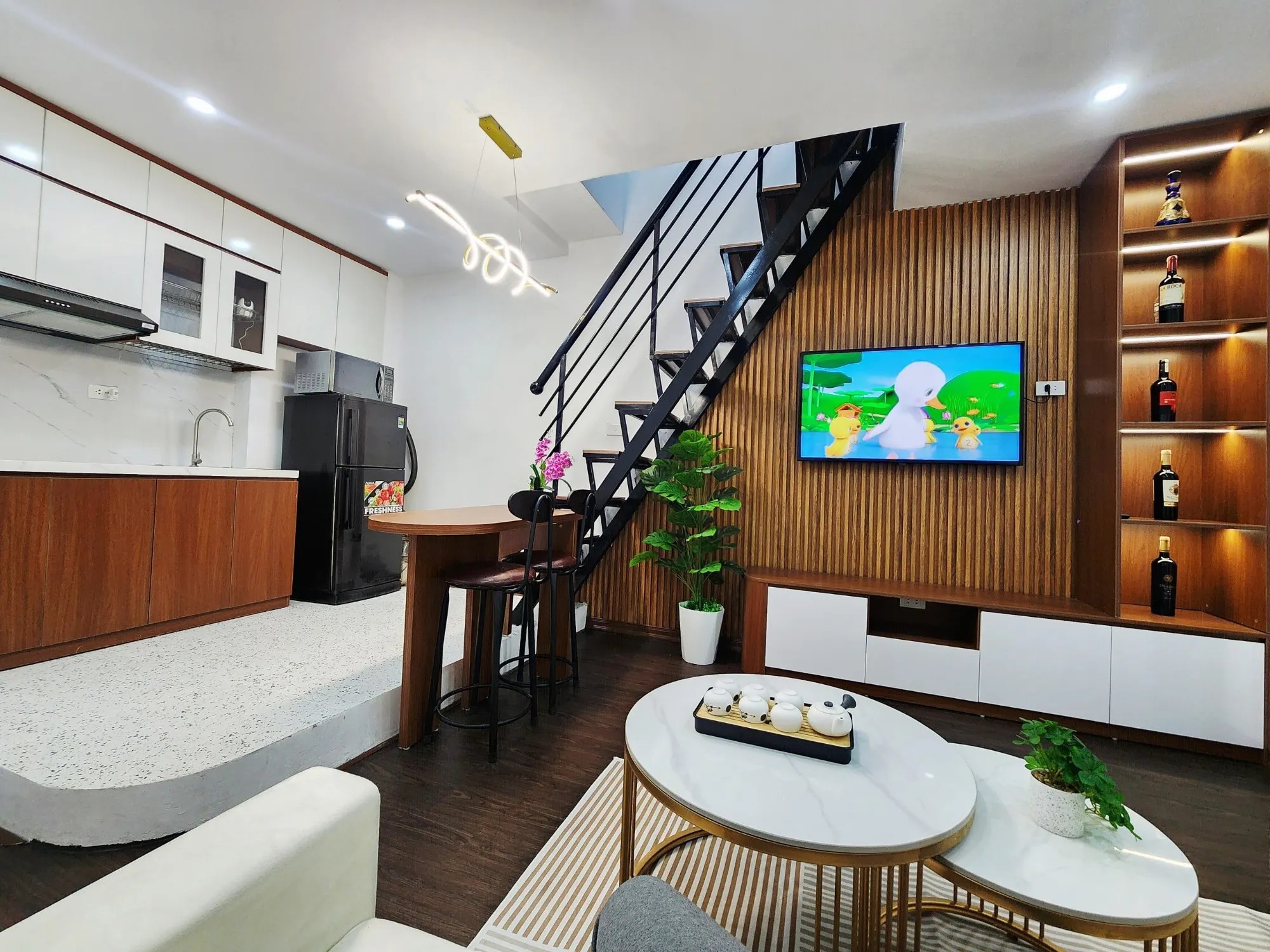 Căn hộ Tân Mai 3 ngủ full nội thất, sẵn sàng đón chủ mới