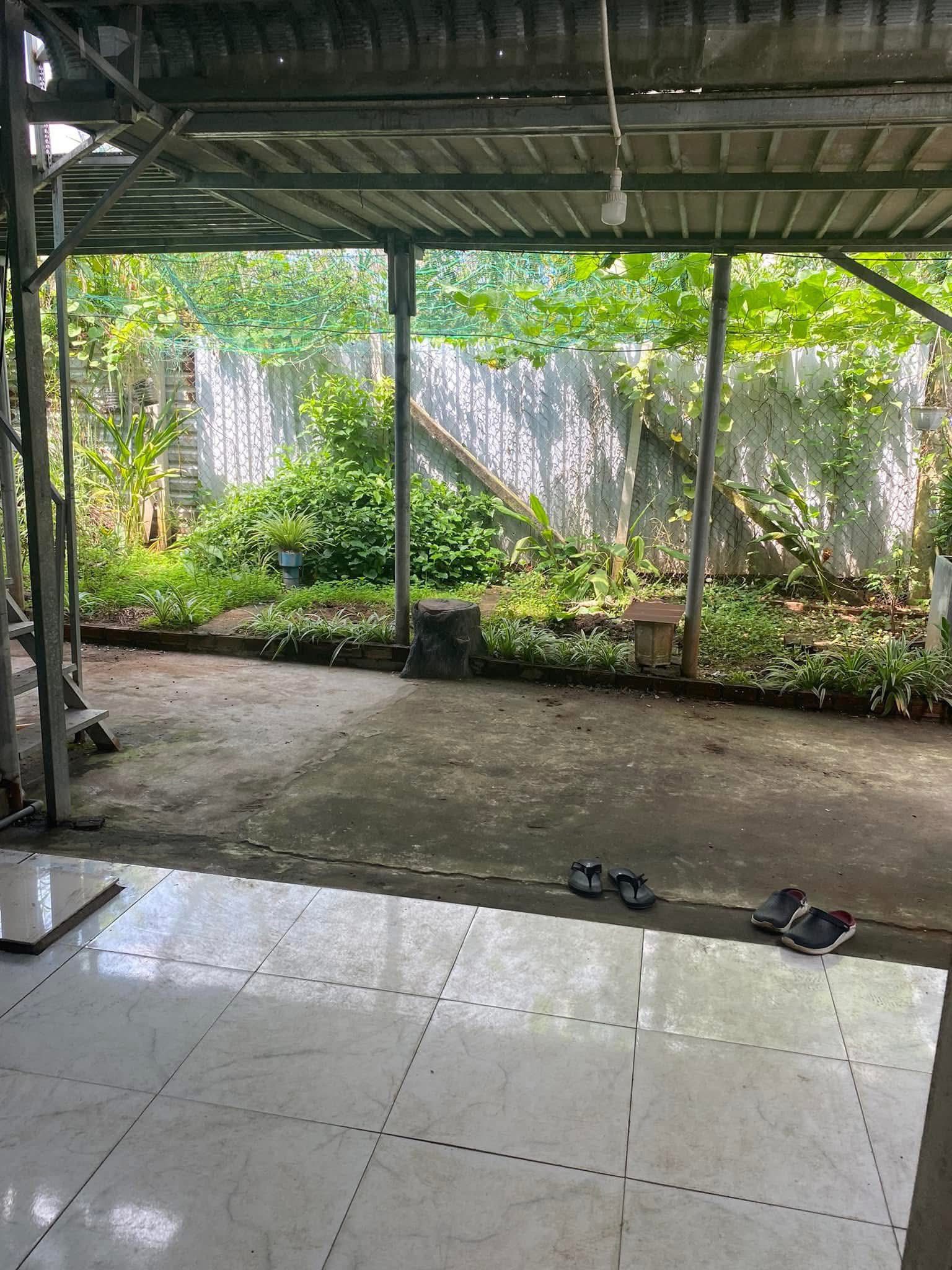 Nhà cấp 4 siêu xinh cho thuê, hẻm xe hơi, giá hạt dẻ