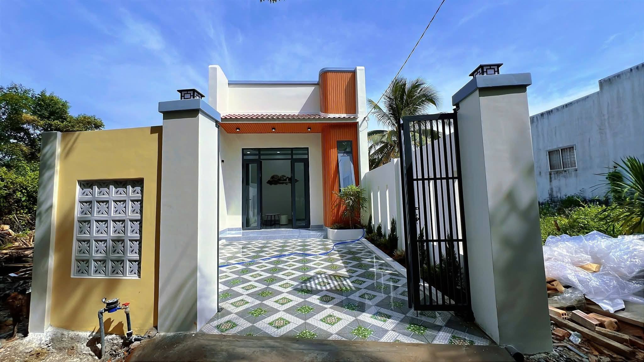 Siêu phẩm nhà mới tinh vừa hoàn thiện tại Phường Phú Khương, thành phố Bến Tre đây rồi