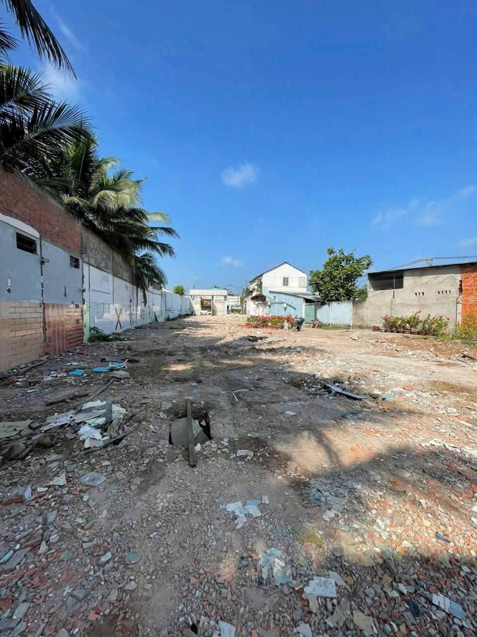 Nền đất mặt tiền quốc lộ 60, vị trí vàng tại Mỏ Cày Nam