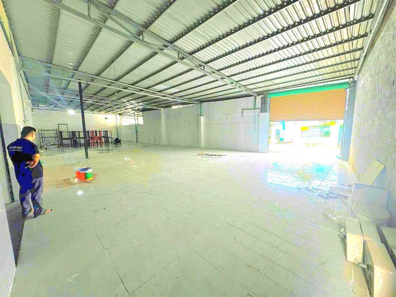 Cho thuê kho xưởng mặt bằng kinh doanh 250m2 mặt tiền Trần Quý Cáp, Dĩ An